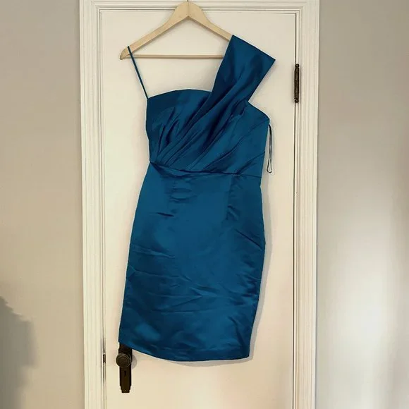 strapless open back dress Sheath One Shoulder Blue Sequins Short Homecoming Dress with Tassel main image 0